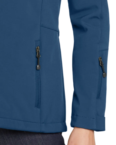 Closeup of a EB537 Eddie Bauer Ladies Hooded Soft Shell Parka